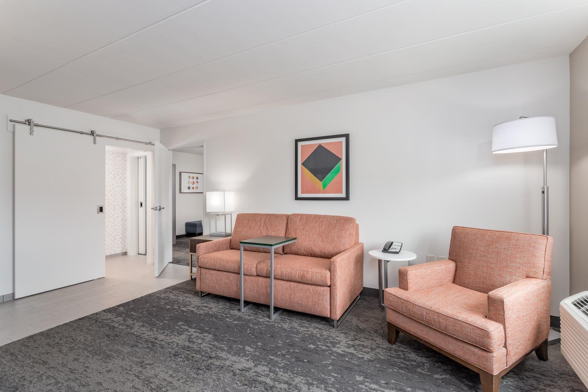 Holiday Inn - Columbus By Ihg Екстериор снимка