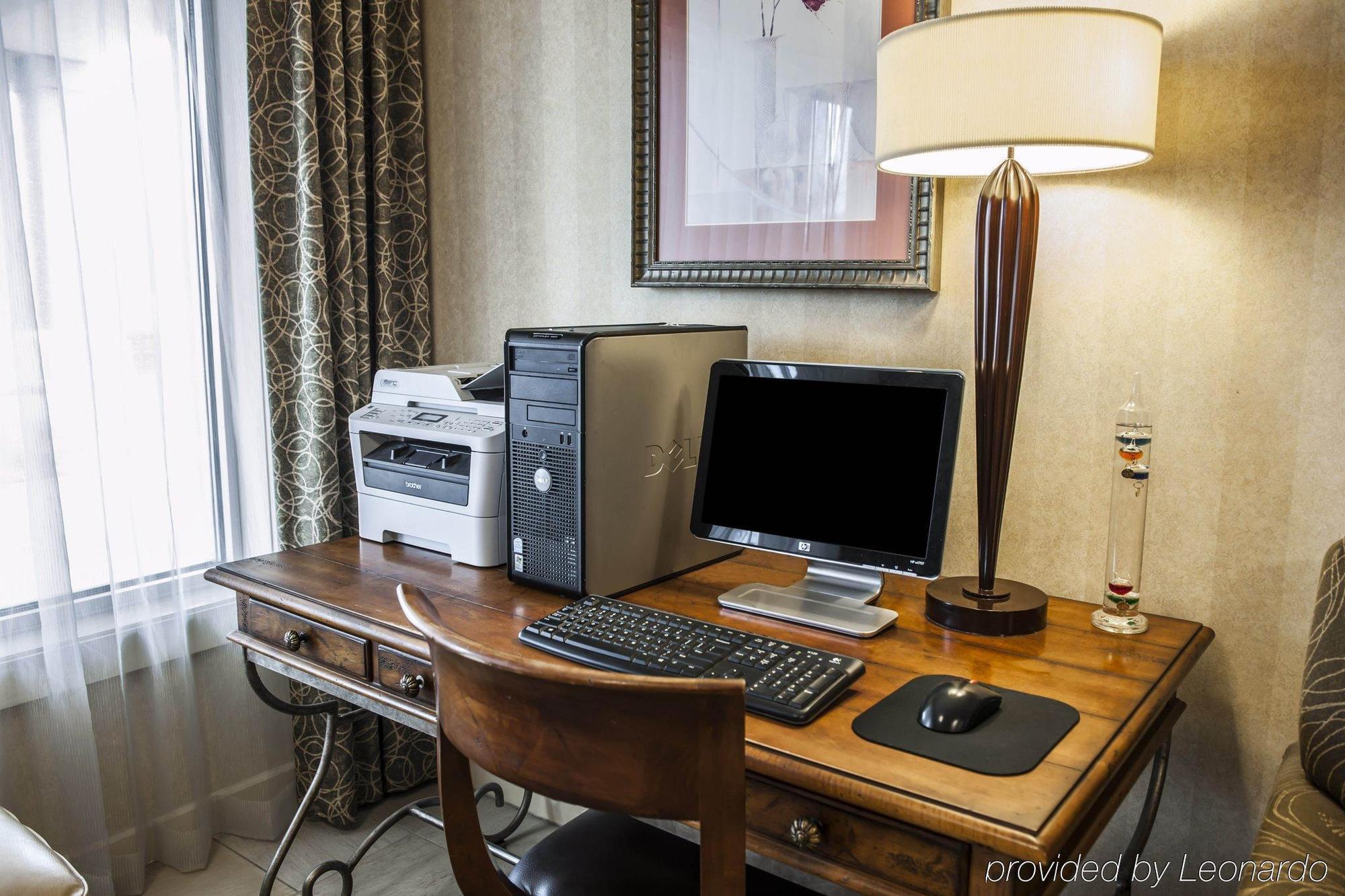 Holiday Inn - Columbus By Ihg Екстериор снимка