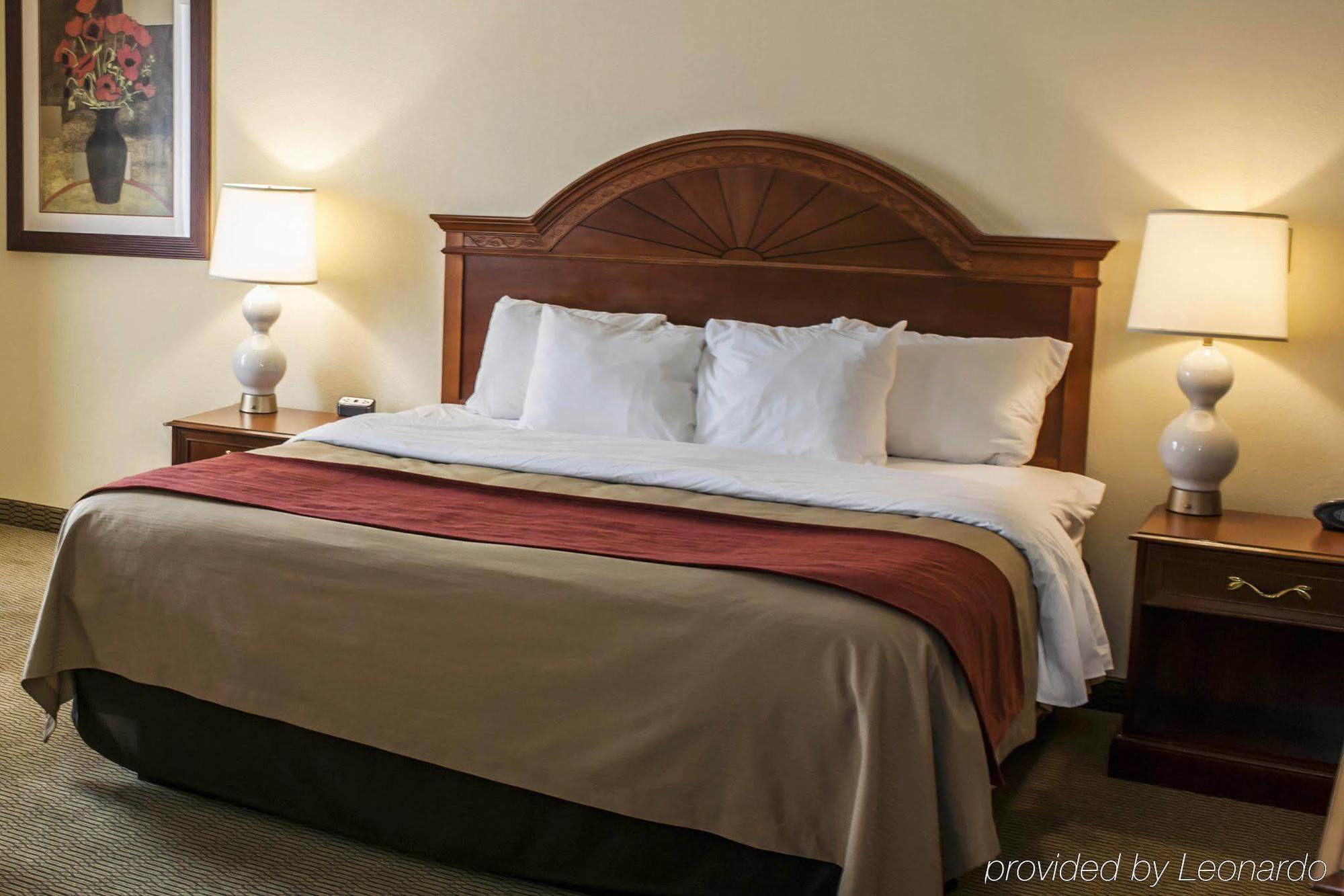 Holiday Inn - Columbus By Ihg Екстериор снимка